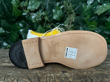 Afbeelding in Gallery-weergave laden, Nieuwe super gave Vintage veterschoen van Sendra maat 40