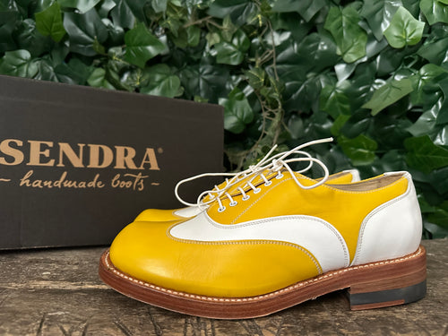 Nieuwe super gave Vintage veterschoen van Sendra maat 40