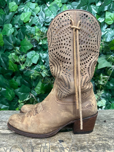 Zo goed als nieuw laars van Sendra maat 38