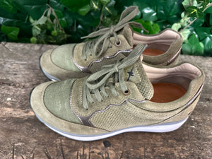 zo goed als nieuw sneakers van Xsensible maat 37(wijdte G)