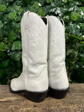 Afbeelding in Gallery-weergave laden, zo goed als nieuw Line Dance laars van Sendra maat 39