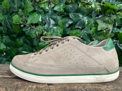 zo goed als nieuw veterschoen van Fitflop maat 44