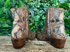 Nieuwe laarsjes van Sendra maat 37