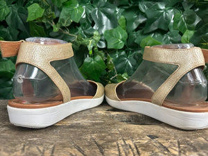 Nieuwe sandaal van Fitflop maat 38