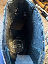 Afbeelding in Gallery-weergave laden, Bijna Nieuwe enkellaarsjes van Sendra maat 41