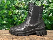 Afbeelding in Gallery-weergave laden, Nieuwe boots van waldlaufer maat 38,5 (wijdte H)