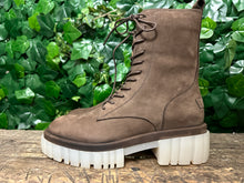 Afbeelding in Gallery-weergave laden, Nieuwe boots van Shabbies maat 38