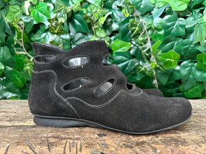 Nieuwe schoenen van Think! maat 38,5