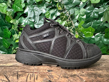 Afbeelding in Gallery-weergave laden, zo goed als nieuw sneaker van Xsensible maat 36 (wijdte H)