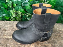 Afbeelding in Gallery-weergave laden, Zo goed als nieuw biker boots van Sendra maat 37