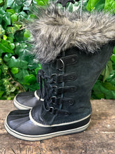 Afbeelding in Gallery-weergave laden, Bijna Nieuwe boots van Sorel &quot;Joan of Arctic&quot; maat 43