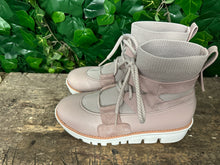 Afbeelding in Gallery-weergave laden, Nieuwe enkel boots van Fitflop maat 38