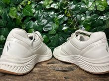 Afbeelding in Gallery-weergave laden, Nieuwe sneakers van skechers maat 41