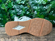 Afbeelding in Gallery-weergave laden, Nieuwe sneakers van skechers maat 41