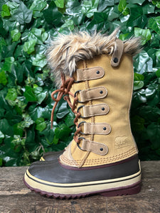 Nieuwe snowboots van Sorel "Joan of Arctic" maat 36