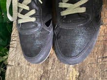Afbeelding in Gallery-weergave laden, bijna Nieuwe sneakers van Gabor maat 37 (wijdte G)