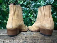 Afbeelding in Gallery-weergave laden, zo goed als nieuw laars van Sendra maat 38