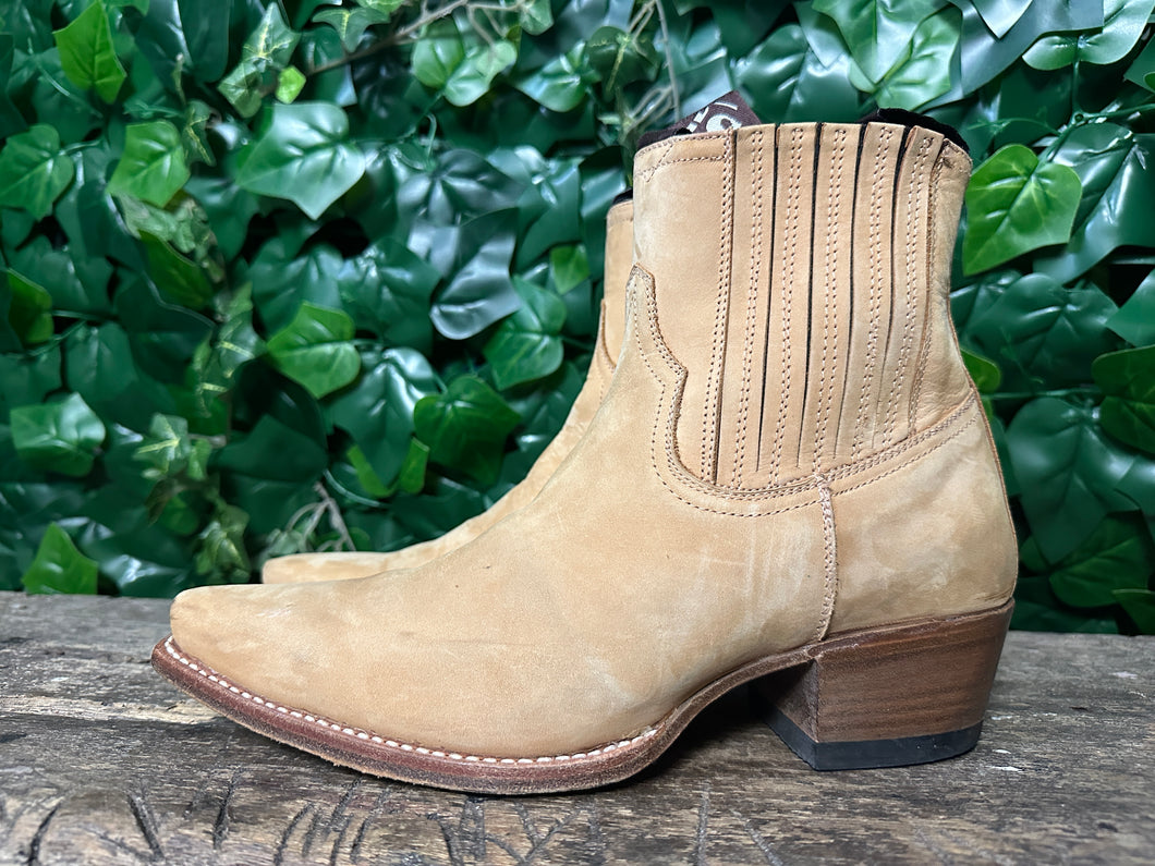 zo goed als nieuw laars van Sendra maat 38