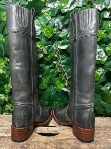 Nieuwe hoge laars van Sendra maat 38