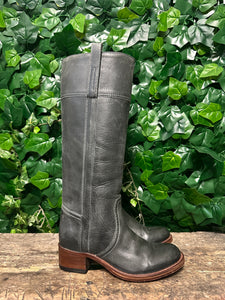 Nieuwe hoge laars van Sendra maat 38