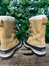Afbeelding in Gallery-weergave laden, gewoon Nieuwe waterproof snowboots van Sorel maat 37,5