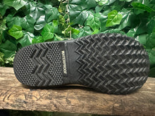 Afbeelding in Gallery-weergave laden, gewoon Nieuwe waterproof snowboots van Sorel maat 37,5