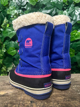 Afbeelding in Gallery-weergave laden, zo goed als nieuw waterproof snowboots van Sorel maat 36