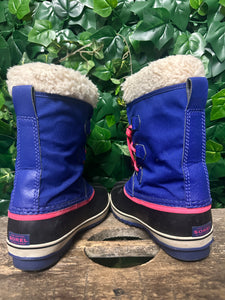 zo goed als nieuw waterproof snowboots van Sorel maat 36