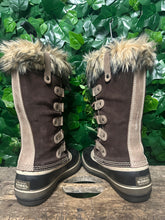 Afbeelding in Gallery-weergave laden, Nieuwe snowboots &quot;Joan of Arctic&quot; van Sorel maat 40