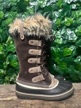 Afbeelding in Gallery-weergave laden, Nieuwe snowboots &quot;Joan of Arctic&quot; van Sorel maat 40