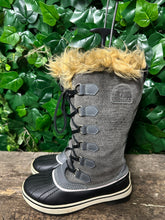 Afbeelding in Gallery-weergave laden, Nieuwe snowboots van Sorel maat 37,5