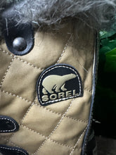 Afbeelding in Gallery-weergave laden, Bijna Nieuwe snowboots van Sorel maat 39,5