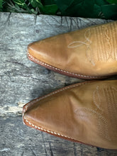 Afbeelding in Gallery-weergave laden, zo goed als nieuw top laars van Sendra maat 38
