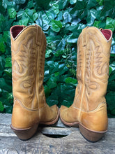 Afbeelding in Gallery-weergave laden, zo goed als nieuw top laars van Sendra maat 38