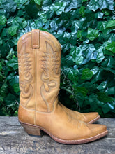 Afbeelding in Gallery-weergave laden, zo goed als nieuw top laars van Sendra maat 38