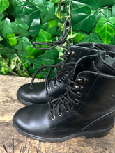 Afbeelding in Gallery-weergave laden, Bijna Nieuwe boots van Panama Jack maat 38