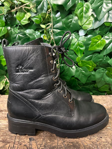 Bijna Nieuwe boots van Panama Jack maat 38