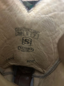 zo goed als nieuw gave laars van Sendra maat 38