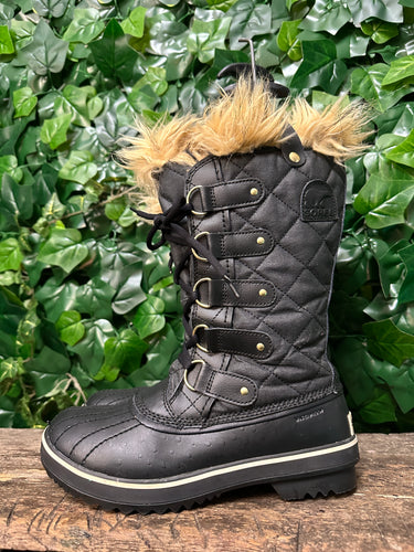 Bijna Nieuwe snowboots van Sorel maat 39,5