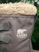 Afbeelding in Gallery-weergave laden, zo goed als nieuw snowboots van Sorel maat 38