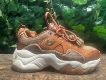 Afbeelding in Gallery-weergave laden, Bijna Nieuwe sneakers van Skechers maat 37