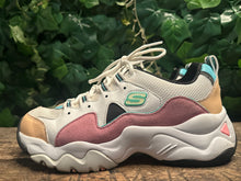 Afbeelding in Gallery-weergave laden, Bijna Nieuwe sneakers van Skechers maat 39