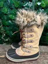 Afbeelding in Gallery-weergave laden, Nieuwe waterproof laars van Sorel maat 37,5
