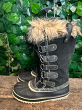 Afbeelding in Gallery-weergave laden, Bijna Nieuwe snowboots van Sorel maat 41,5