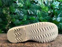 Afbeelding in Gallery-weergave laden, Bijna Nieuwe snowboots van Sorel maat 41,5