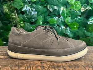 zo goed als nieuw sneaker van Fitflop maat 44