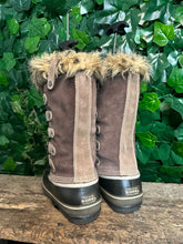 Afbeelding in Gallery-weergave laden, Nieuwe snowboots van Sorel &quot;Joan of arctic&quot; maat 38,5