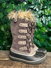 Afbeelding in Gallery-weergave laden, Nieuwe snowboots van Sorel &quot;Joan of arctic&quot; maat 38,5