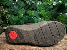 Afbeelding in Gallery-weergave laden, Nieuwe fitflop mukluk laarsje maat 37