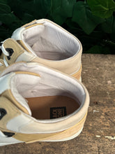 Afbeelding in Gallery-weergave laden, Nieuwe hoge sneakers van Blackstone maat 39